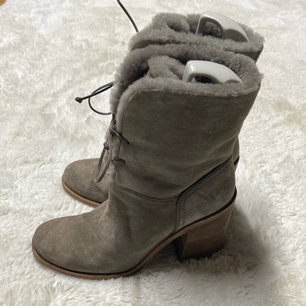 Ugg Jerene fur lined booties lace up boots women size 10